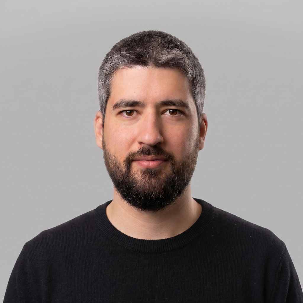 Pedro — Motion Graphics & AI en DosZeis